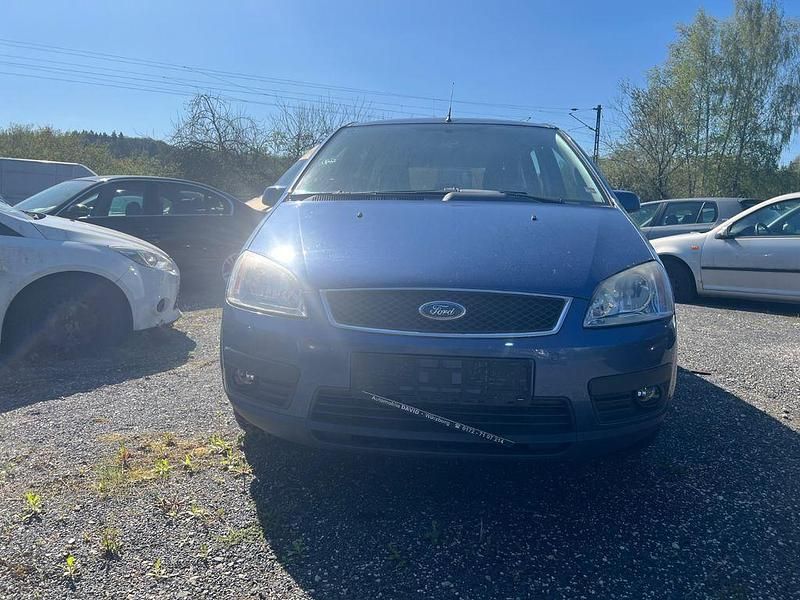 Używany Ford Focus Trend 125 KM (91 kW) 2006 Niebieski Sedan/Limuzyna
