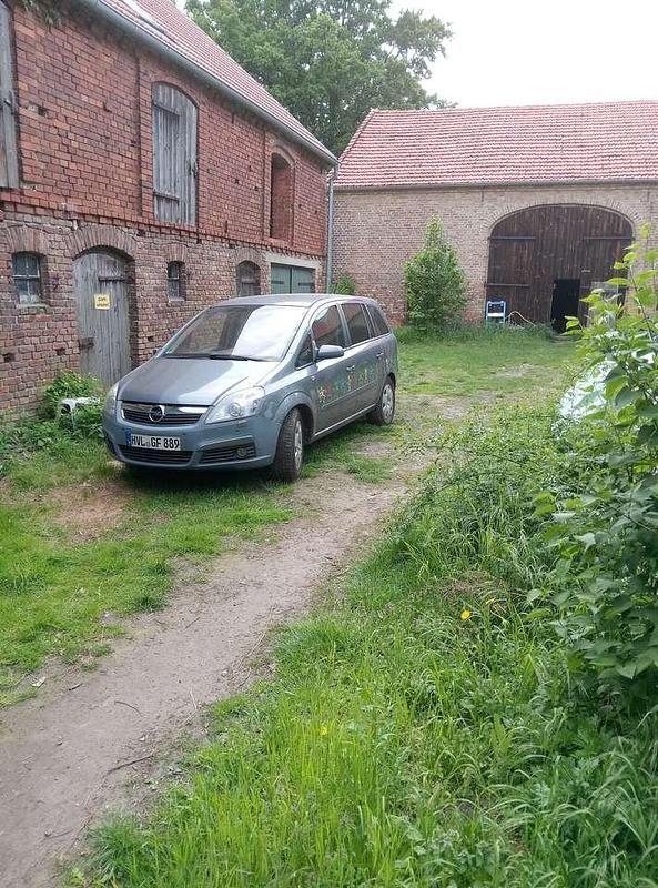 Blau Gebraucht 2006 Opel Zafira Van / Kleinbus | 2.999 € (Guter Preis) - Bild 1/2
