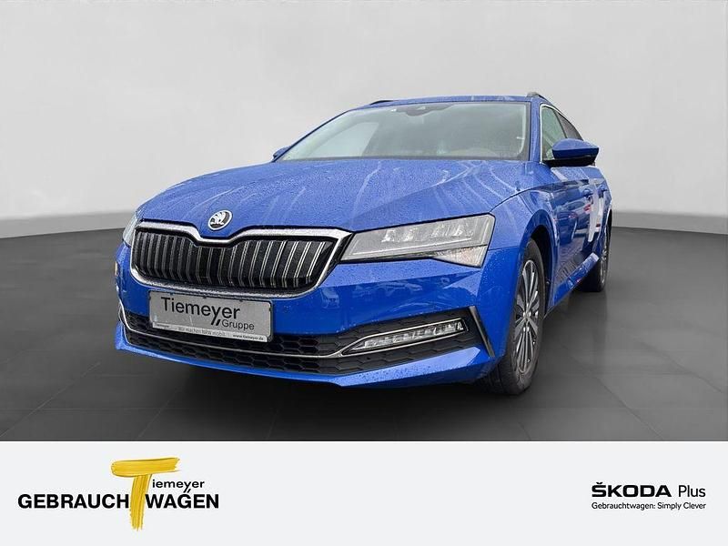 Blau Gebraucht 2022 Skoda Superb Ambition Kombi | 22.970 € (Fairer Preis) - Bild 1/4