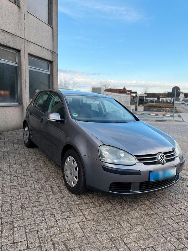 Gebraucht VW Golf V 80 PS (58 kW) 2004 Grau Kleinwagen
