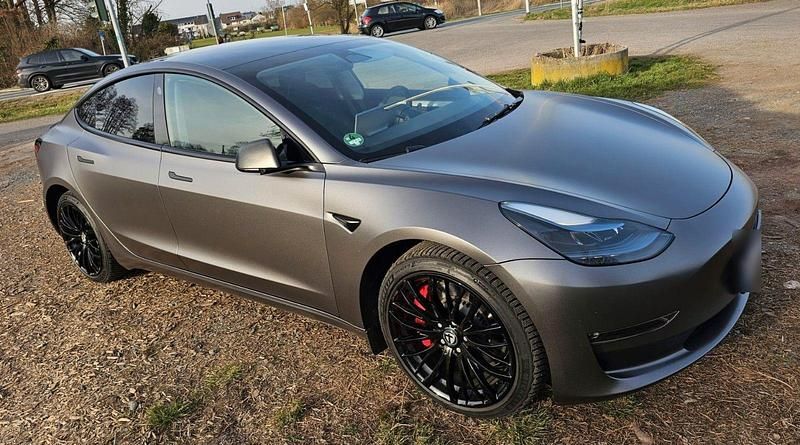 Gebraucht Tesla Model 3 Performance 461 kW (627 PS) 2023 Schwarz Limousine