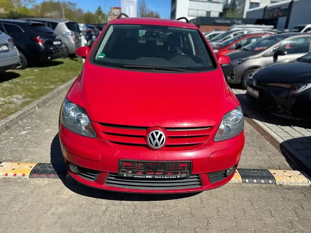 Gebraucht VW Golf Plus Cross United 122 PS (89 kW) 2008 Rot Van / Kleinbus