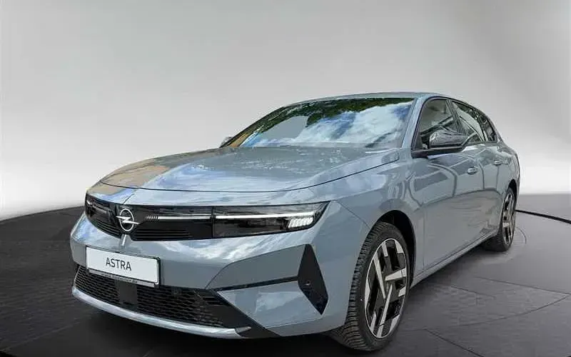 Nowe Opel Astra Edition 114 kW (156 KM) 2026 Szary Kombi