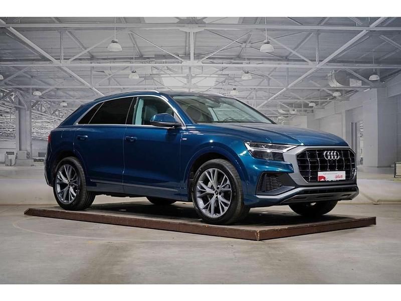 Gebraucht Audi Q8 S-Line 381 PS (280 kW) 2021 Galaxisblau metallic SUV