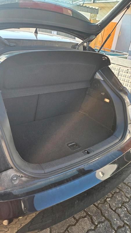 Gebraucht Audi A1 105 PS (77 kW) 2011 Schwarz Kleinwagen