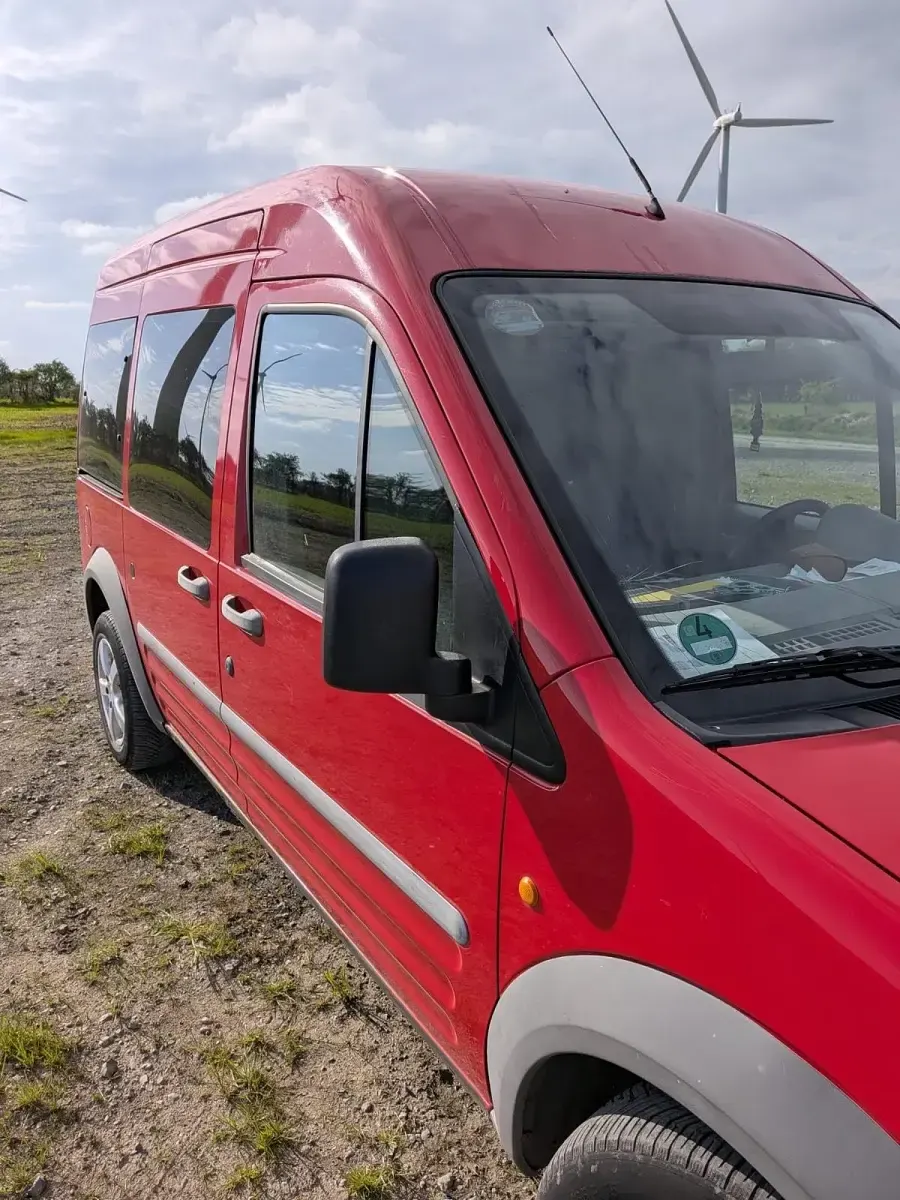 Gebraucht Ford Tourneo 110 PS (80 kW) 2006 Rot Van / Kleinbus