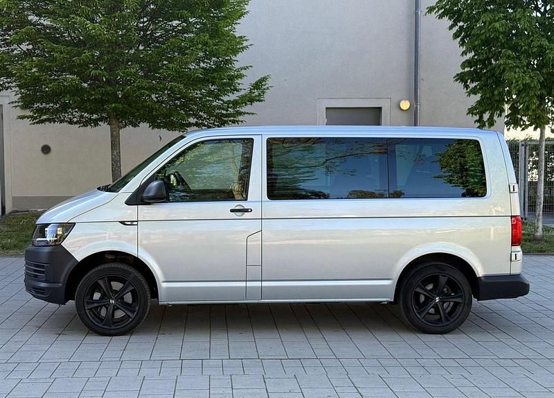 Gebraucht VW Transporter 204 PS (150 kW) 2018 Silber Van