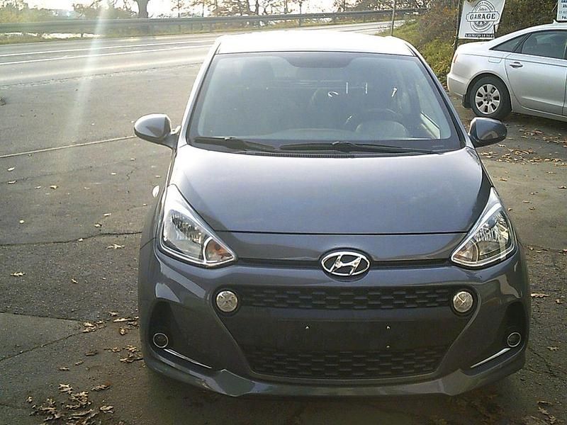 Gebraucht 2018 Hyundai i10 Trend Kleinwagen | 6.950 € (Superpreis) - Bild 1/4