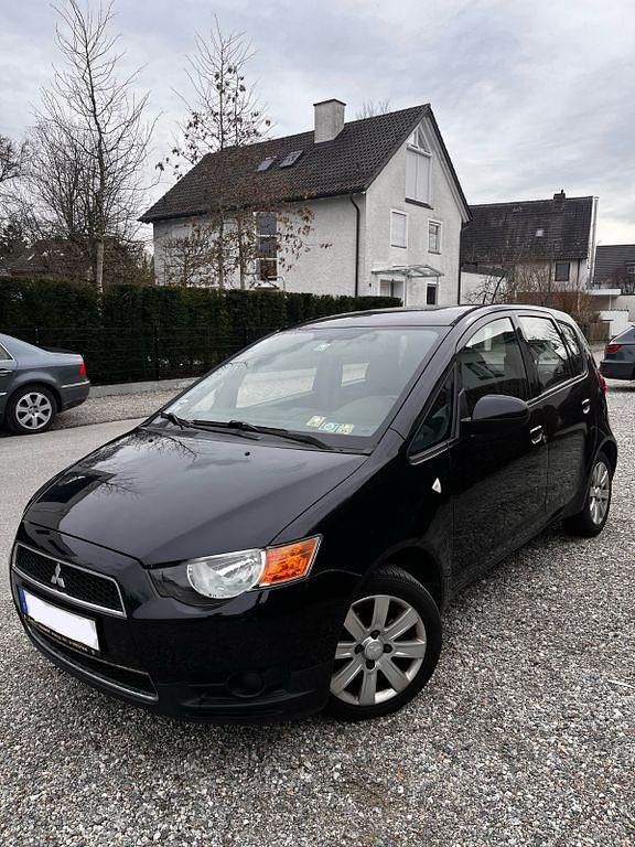 Schwarz Gebraucht 2011 Mitsubishi Colt Van / Kleinbus | 3.100 € (Fairer Preis) - Bild 1/4
