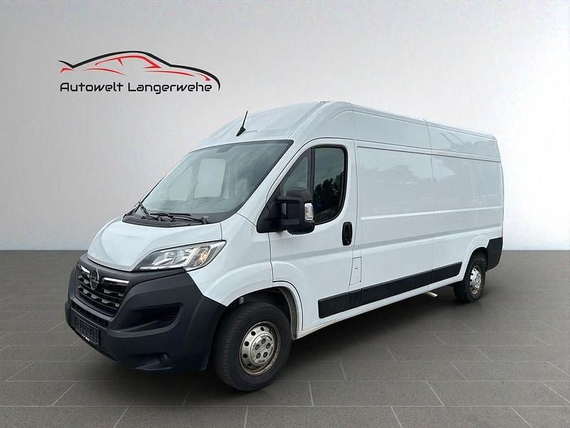 Weiß Gebraucht 2024 Opel Movano Van | 23.499 € - Bild 1/4