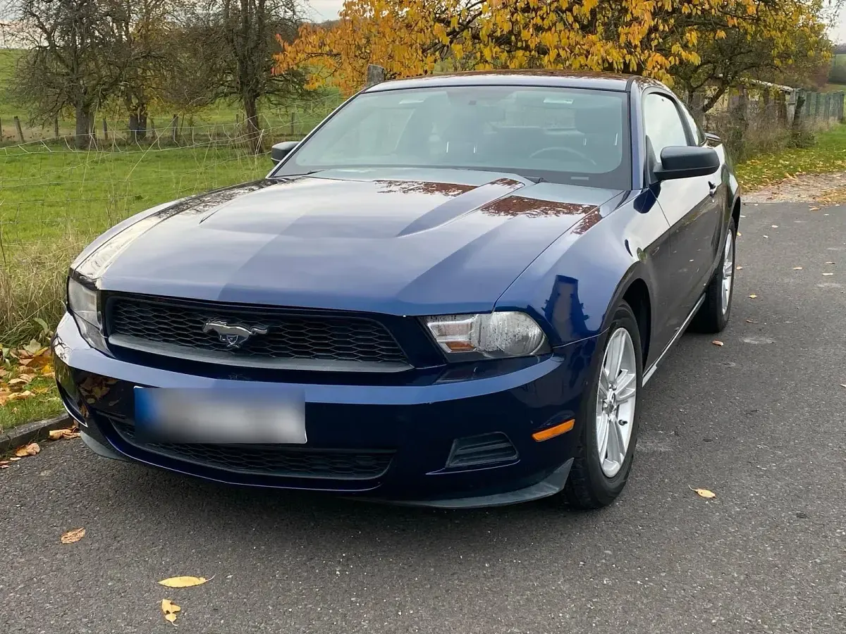 Gebraucht Ford Mustang 213 PS (156 kW) 2010 Blau Coupé