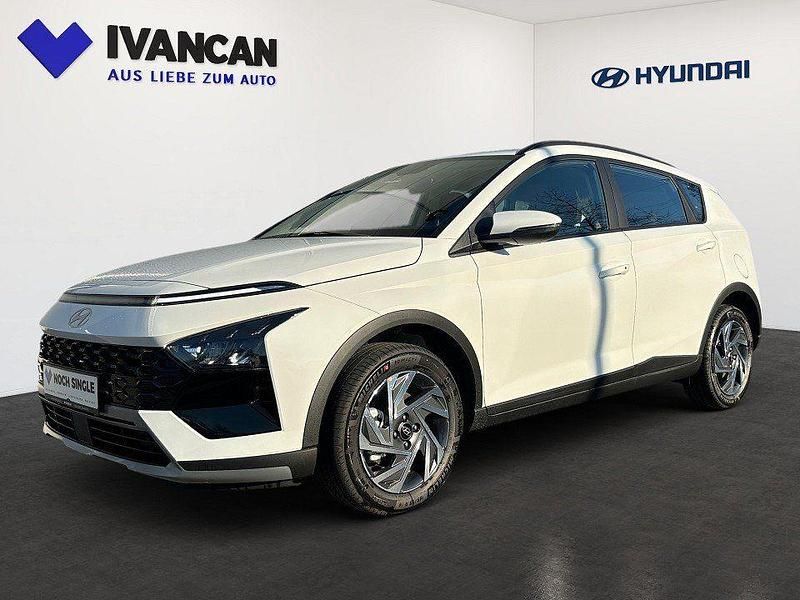Atlas white Gebraucht 2025 Hyundai Bayon Comfort SUV | 23.990 € (Fairer Preis) - Bild 1/4