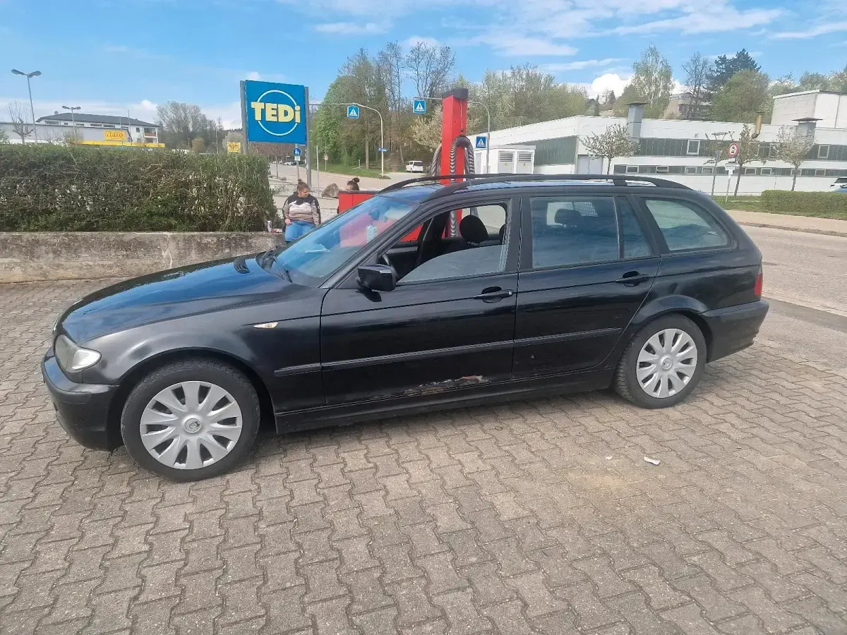 Second-hand BMW 320 150 CP (110 kW) 2002 Negru Break