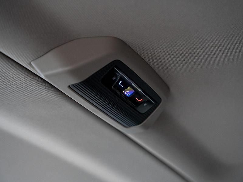 Gebraucht VW Multivan Edition 177 PS (130 kW) 2025 Schwarz Van