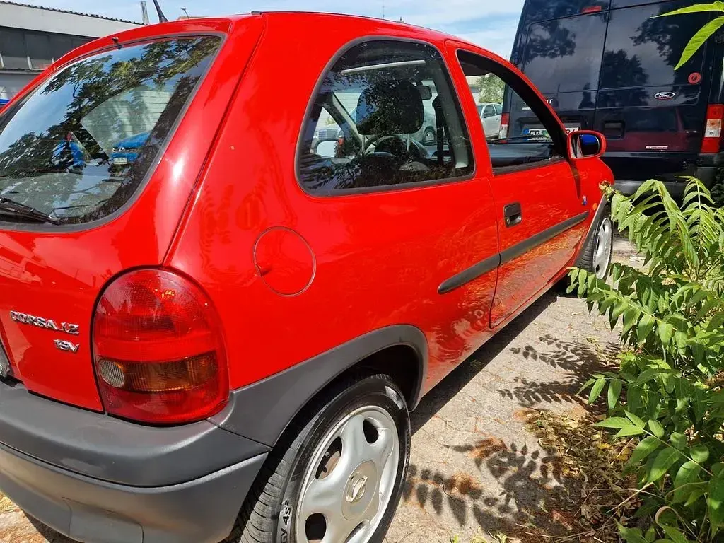 Gebraucht Opel Corsa 65 PS (47 kW) 1998 Rot Kleinwagen