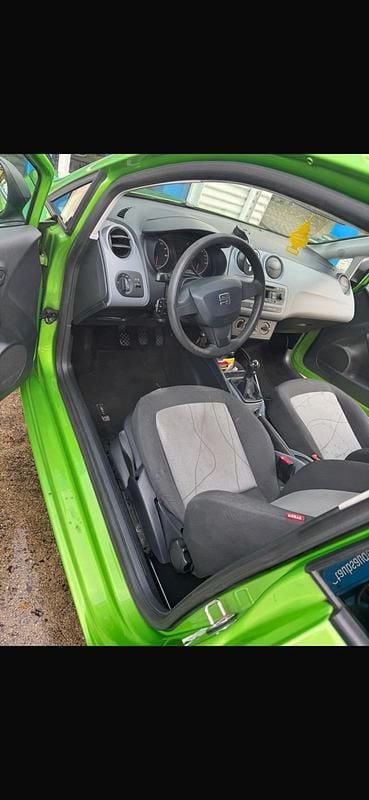 Gebraucht Seat Ibiza 90 PS (66 kW) 2015 Grün Coupé