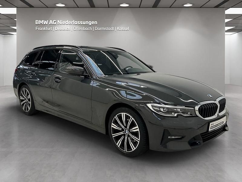 Gebraucht BMW 320 Sport Line 190 PS (139 kW) 2021 Grau Limousine