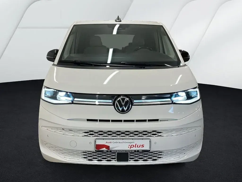 Używany VW Multivan Style 218 KM (160 kW) 2023 Biały Minivan