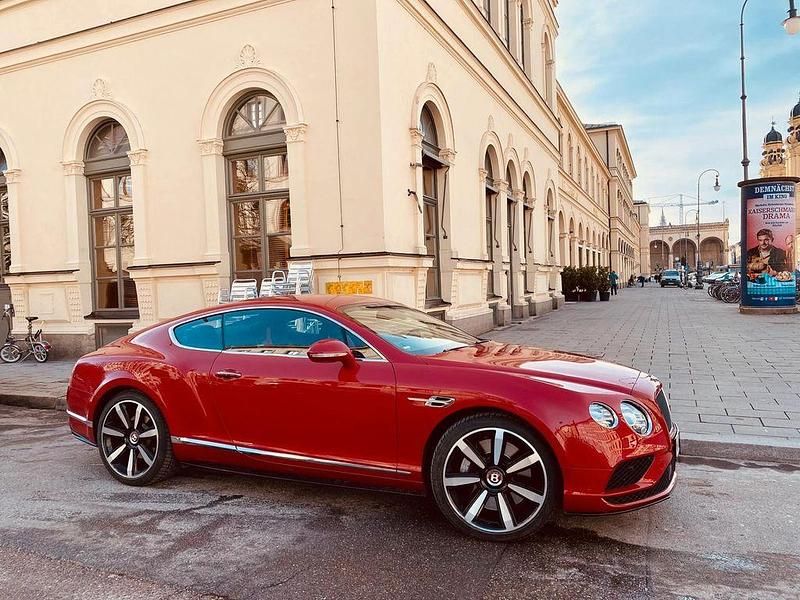 Gebraucht Bentley Continental GT 529 PS (389 kW) 2017 Rot Coupé