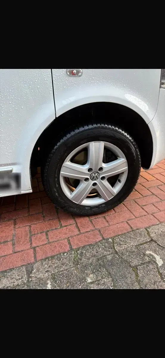 Gebraucht VW Multivan 179 PS (131 kW) 2010 Weiß Van / Kleinbus