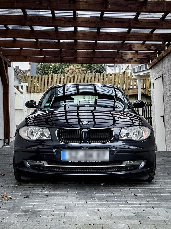 Gebraucht BMW 120 Performance 197 PS (144 kW) 2008 Blau Kleinwagen