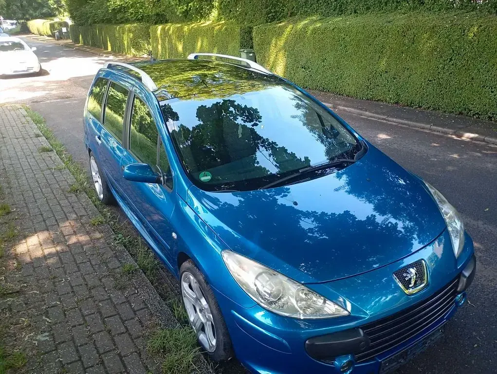 Gebraucht Peugeot 307 109 PS (80 kW) 2006 Blau Limousine