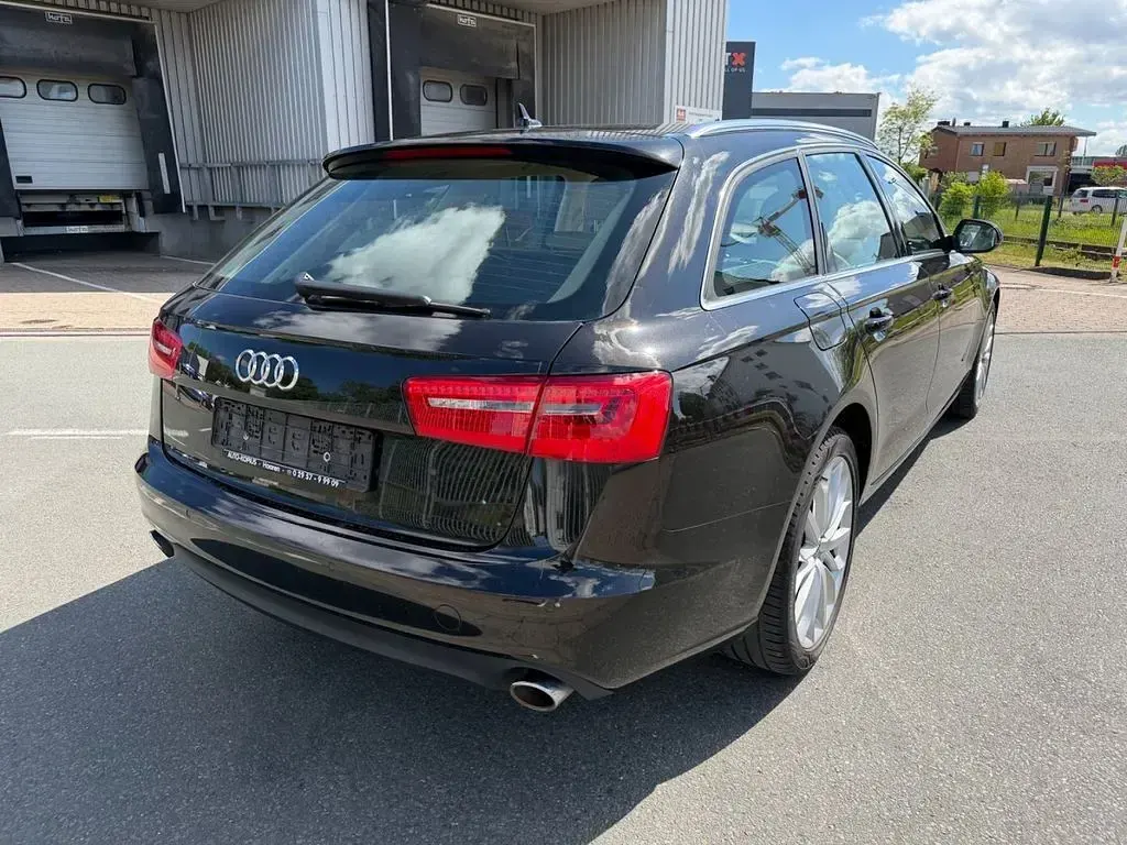 Używany Audi A6 Comfort 245 KM (180 kW) 2011 Czarny Kombi