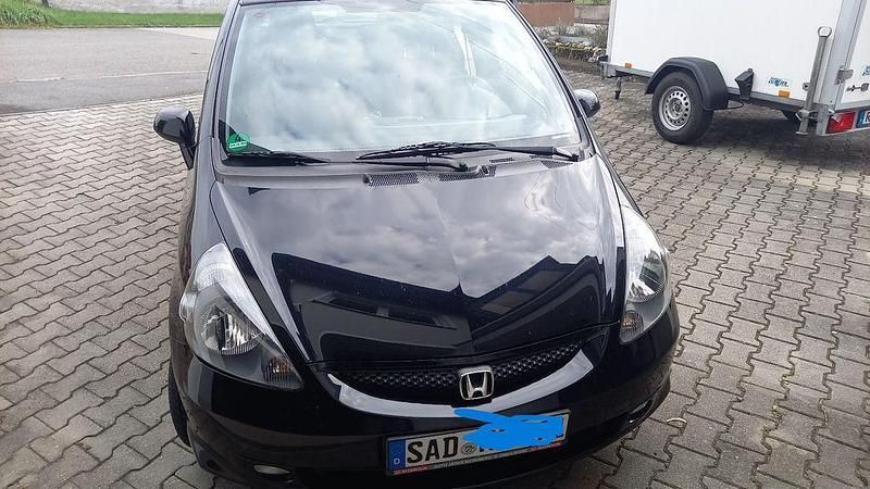 Schwarz Gebraucht 2008 Honda Jazz LS Kleinwagen | 1.400 € (Guter Preis) - Bild 1/4