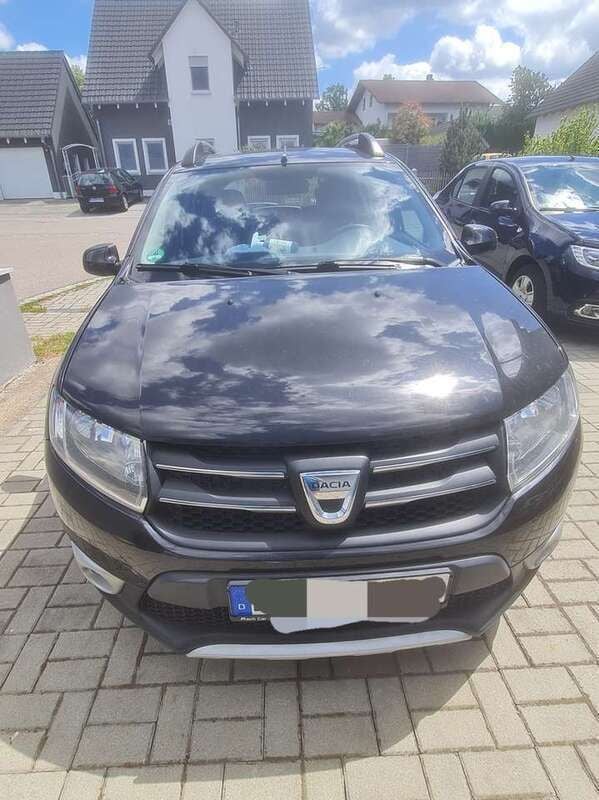 Schwarz Gebraucht 2014 Dacia Sandero Ambiance Kleinwagen | 5.300 € (Guter Preis) - Bild 1/4
