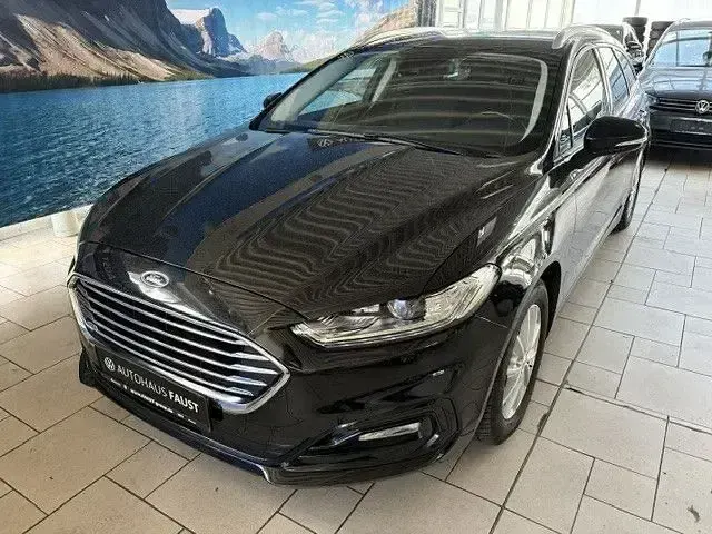 Gebraucht Ford Mondeo Business Edition 150 PS (110 kW) 2019 Schwarz Limousine