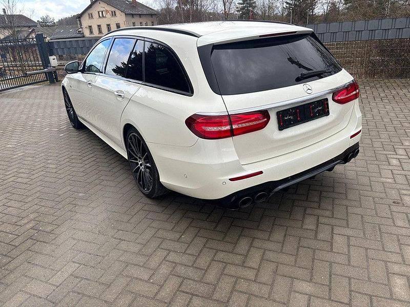 Gebraucht Mercedes E53 AMG AMG 435 PS (319 kW) 2019 Weiß Limousine