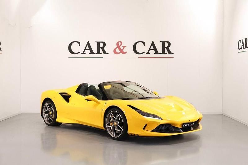 Gelb Gebraucht 2021 Ferrari F8 Cabrio | 348.000 € (Fairer Preis) - Bild 1/4