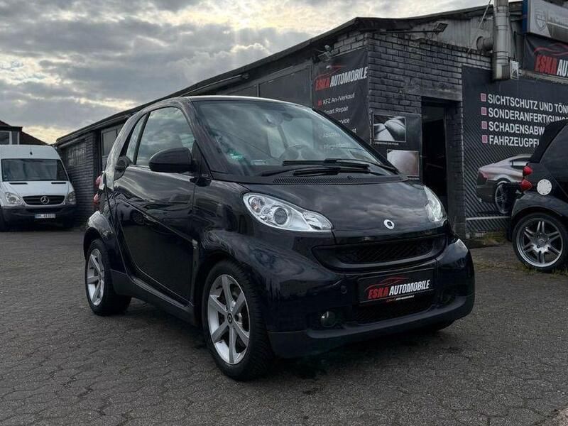 Schwarz Gebraucht 2009 Smart ForTwo Coupé Coupé | 4.999 € (Fairer Preis) - Bild 1/4