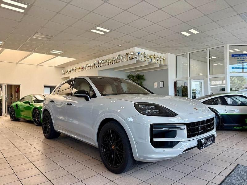 Weiß Gebraucht 2023 Porsche Cayenne SUV | 109.790 € - Bild 1/4