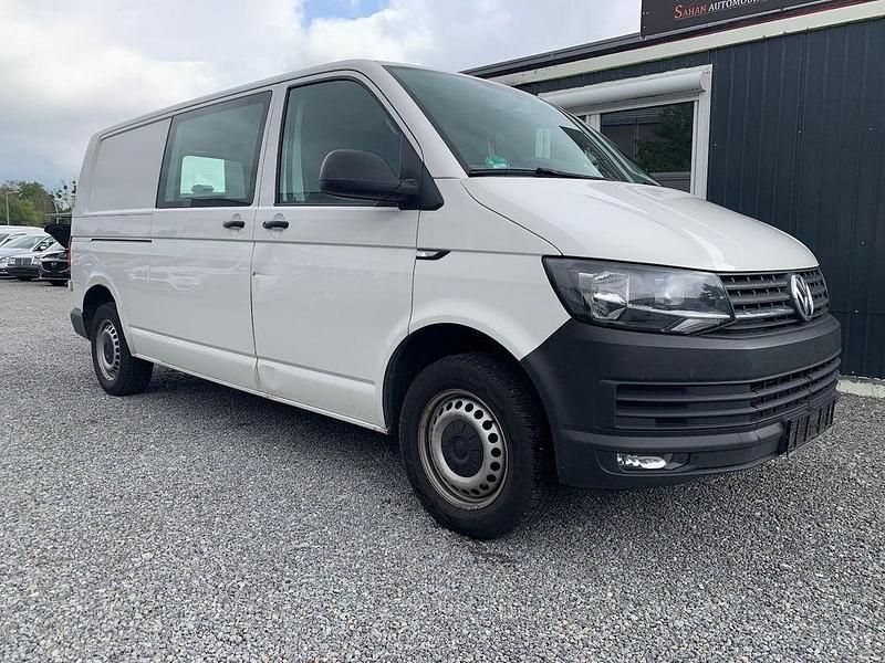 Gebraucht VW Transporter 150 PS (110 kW) 2019 Weiß Van