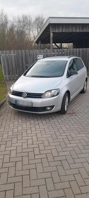 Gebraucht VW Golf VII 85 PS (62 kW) 2012 Silber Limousine