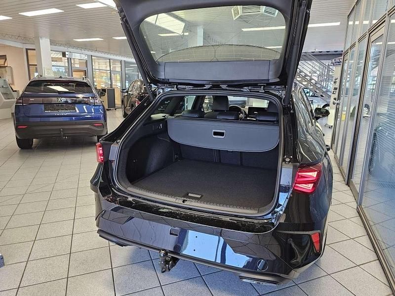 Neu Cupra Leon 150 PS (110 kW) 2026 Midnightschwarzmet. Kombi