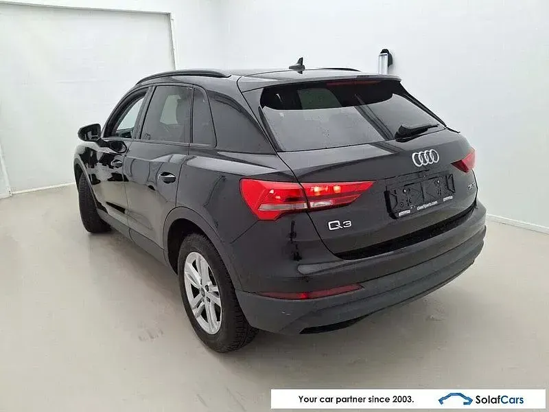 Second-hand Audi Q3 150 CP (110 kW) 2022 Gri SUV