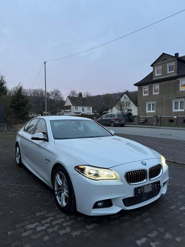 Gebraucht 2014 BMW 528 M Sport Limousine | 18.990 € (Fairer Preis) - Bild 1/4
