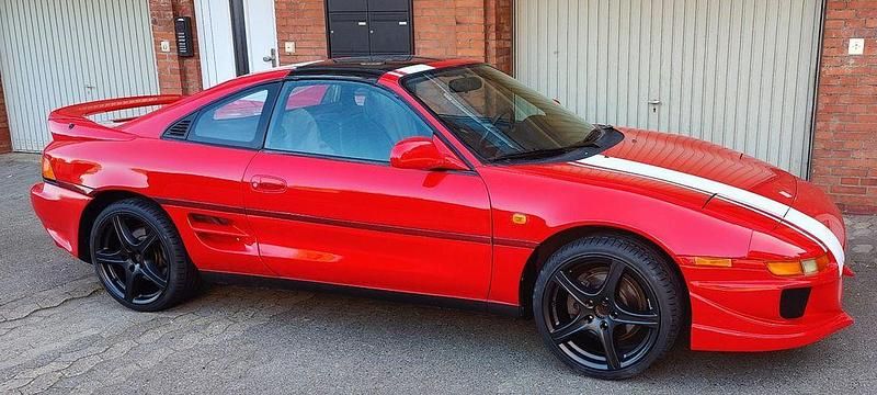 Rot Gebraucht 1993 Toyota MR2 Cabrio | 12.499 € - Bild 1/4