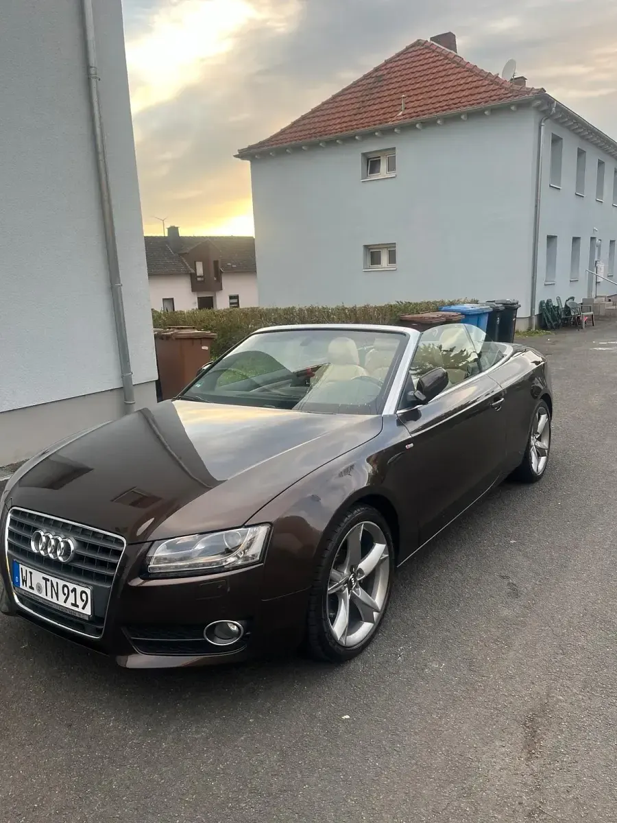 Usata Audi A5 Cabriolet 211 CV (155 kW) 2009 Marrone Cabrio