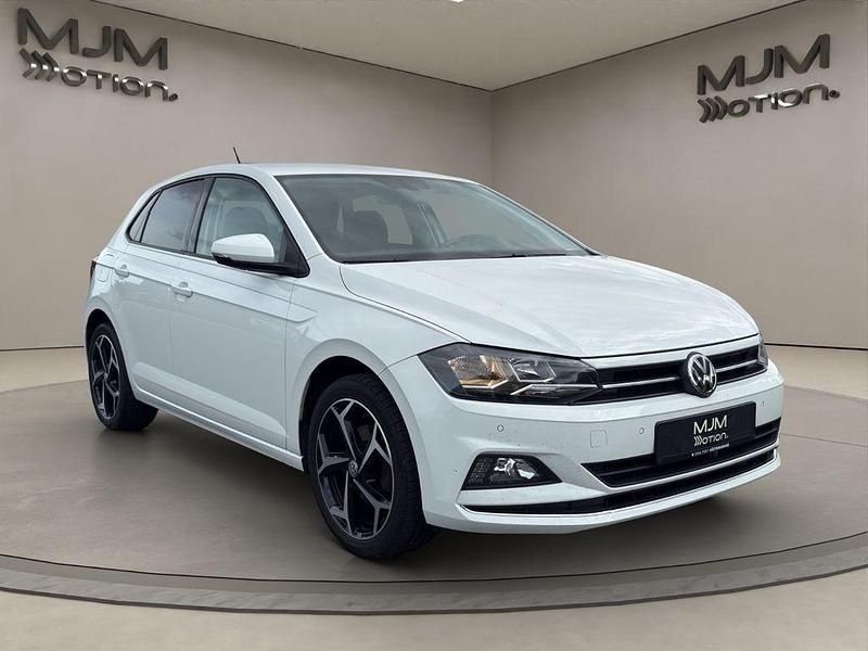 Weiß Gebraucht 2018 VW Polo Highline Limousine | 15.290 € (Fairer Preis) - Bild 1/4