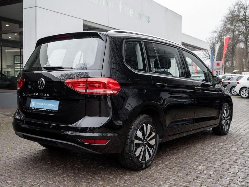 Gebraucht VW Touran Move 150 PS (110 kW) 2024 Schwarz Van / Kleinbus
