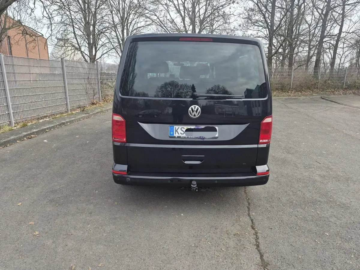 Gebraucht VW Multivan 204 PS (150 kW) 2018 Schwarz Van / Kleinbus