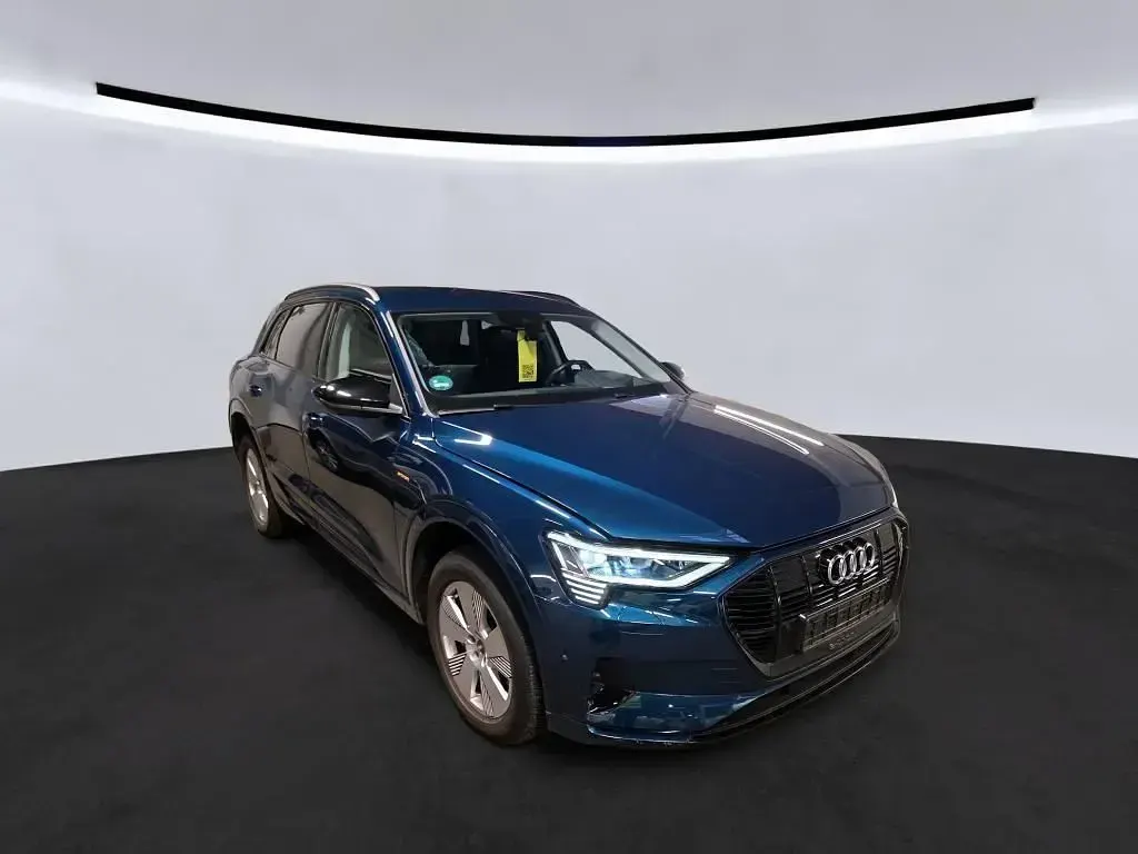 Usata Audi e-tron 300 kW (408 CV) 2021 Blu SUV