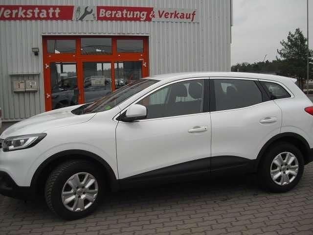 Gletscherweiss Gebraucht 2016 Renault Kadjar Life SUV | 10.000 € (Guter Preis) - Bild 1/2