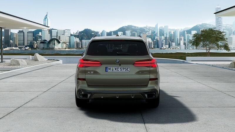 Second-hand BMW X5 Performance 489 CP (359 kW) 2026 Maro SUV