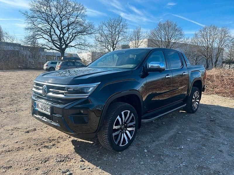 Gebraucht VW Amarok Aventura 241 PS (177 kW) 2023 Schwarz Abholung