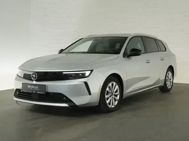Gebraucht Opel Astra Elegance 131 PS (96 kW) 2023 Silber Kleinwagen