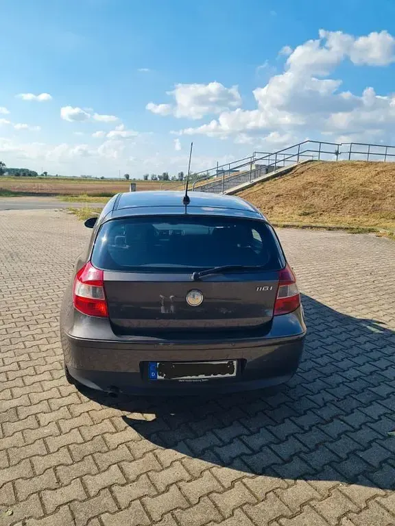 Gebraucht BMW 116 116 PS (85 kW) 2006 Braun Kleinwagen